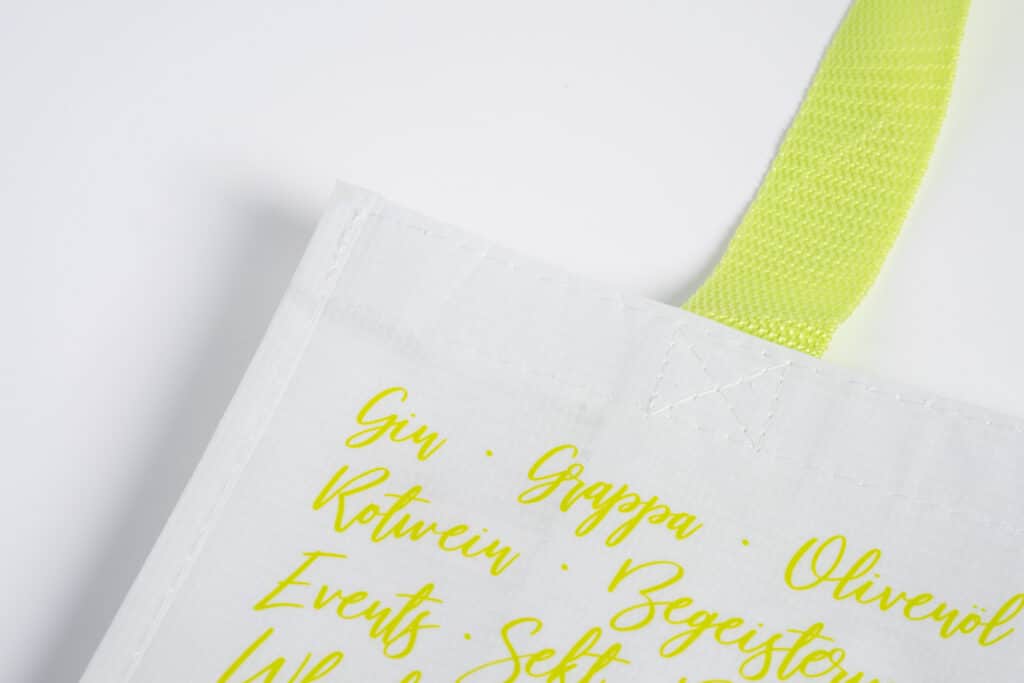 baumwolltaschen einkaufstaschen papiertragetaschen werbetragetaschen plastiktragetaschen werbetaschen